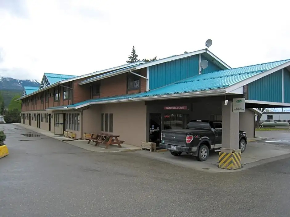 Swiss Village Inn