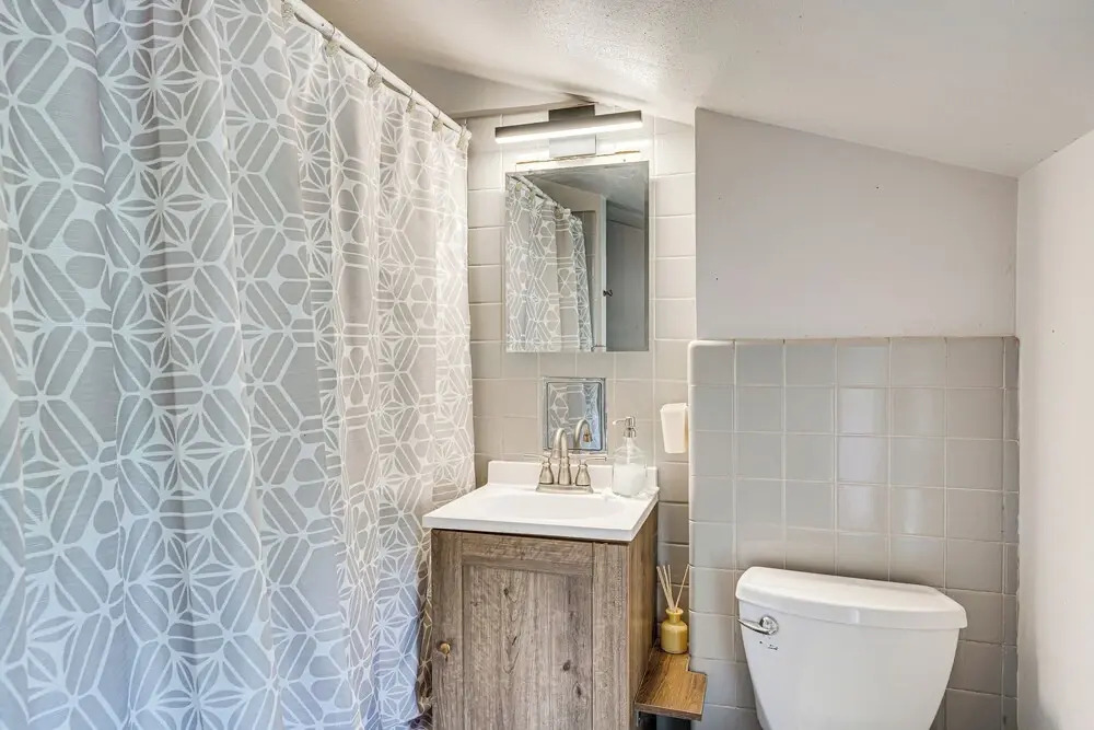 Pet-friendly Rockford Home Near Skiing & Hiking!
