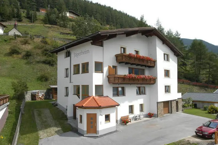 Apart Jägerheim