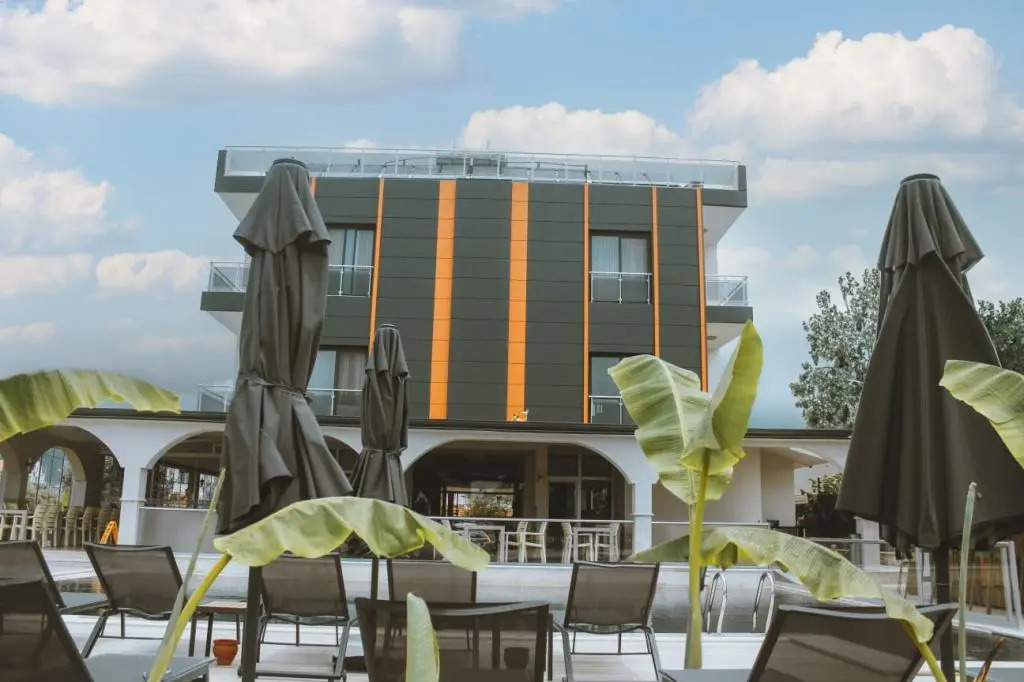 Adahan Hotel