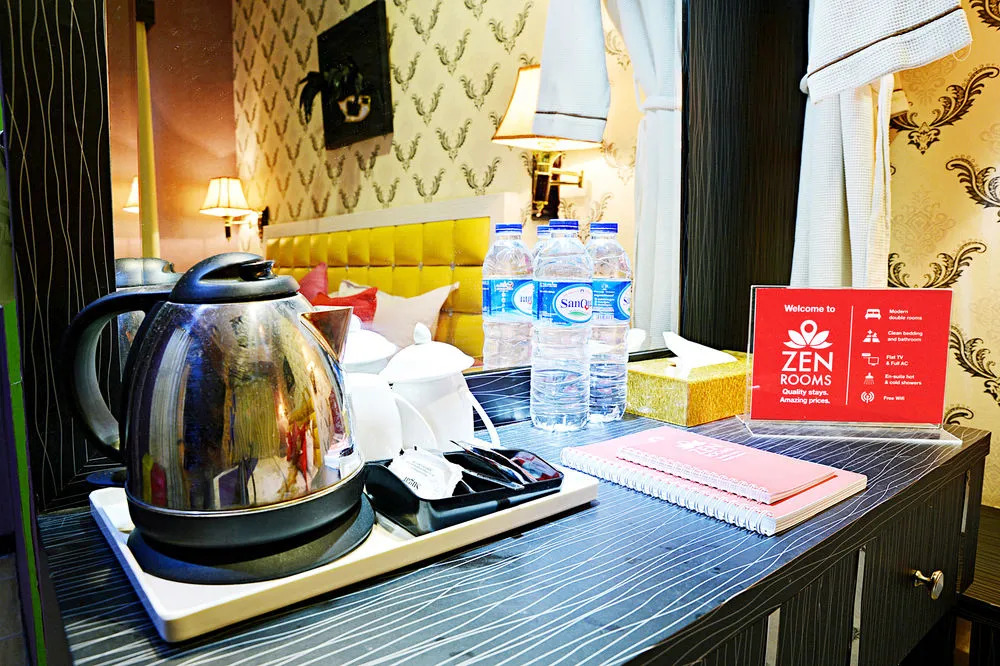 Zen Rooms Hayam Wuruk Gajah Mada Jakarta