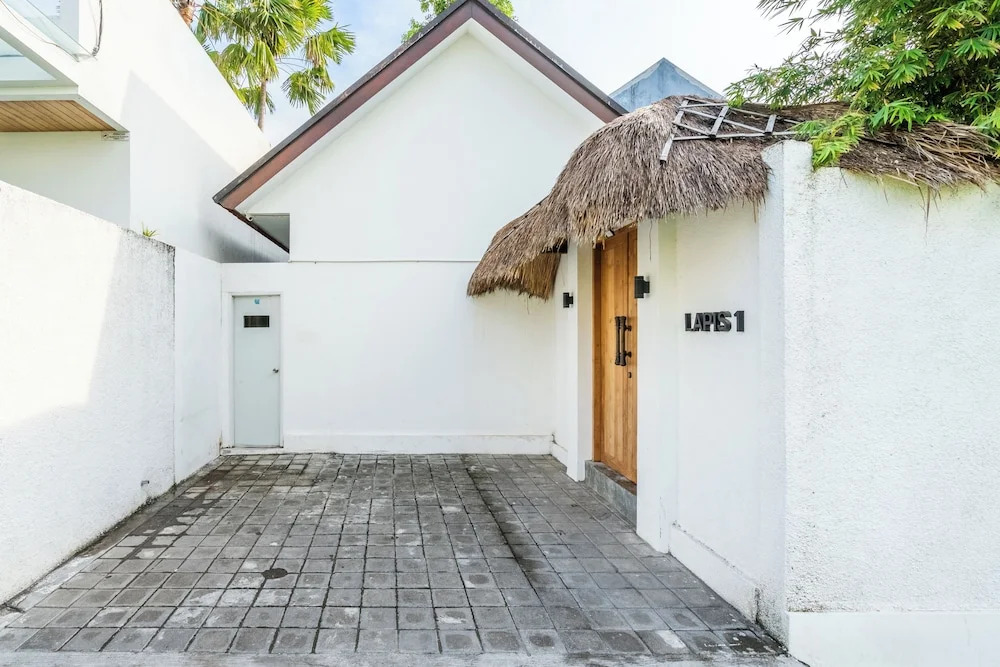 Villa Lapis by Villa Finder