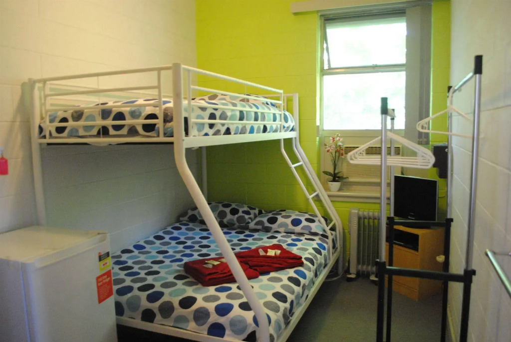 Port Adelaide Backpackers