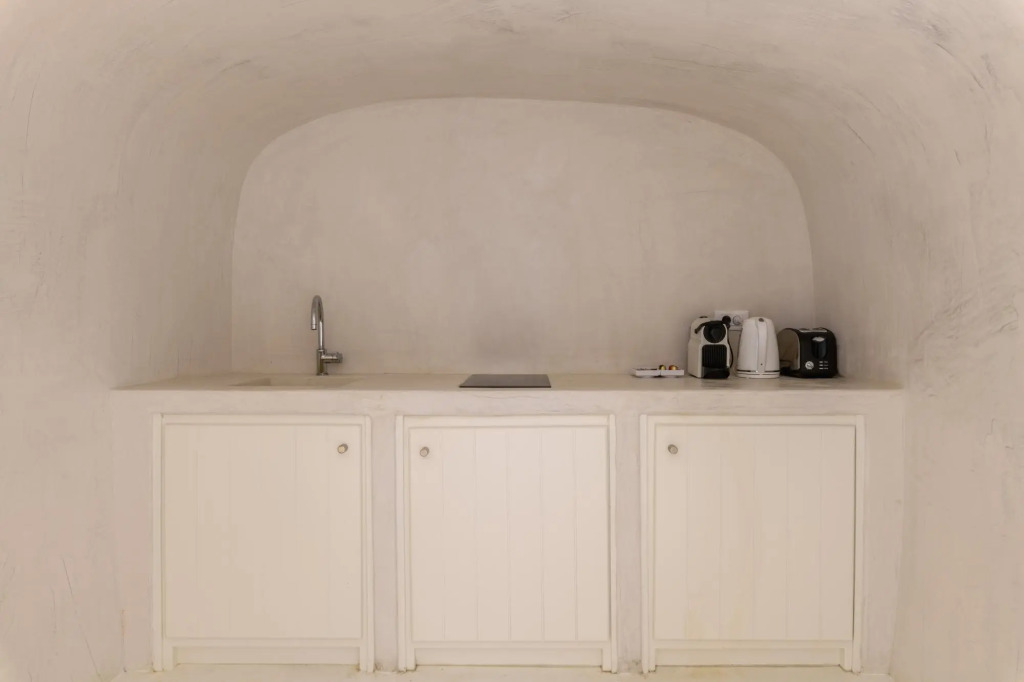 Villa Dawn in Fira Santorini