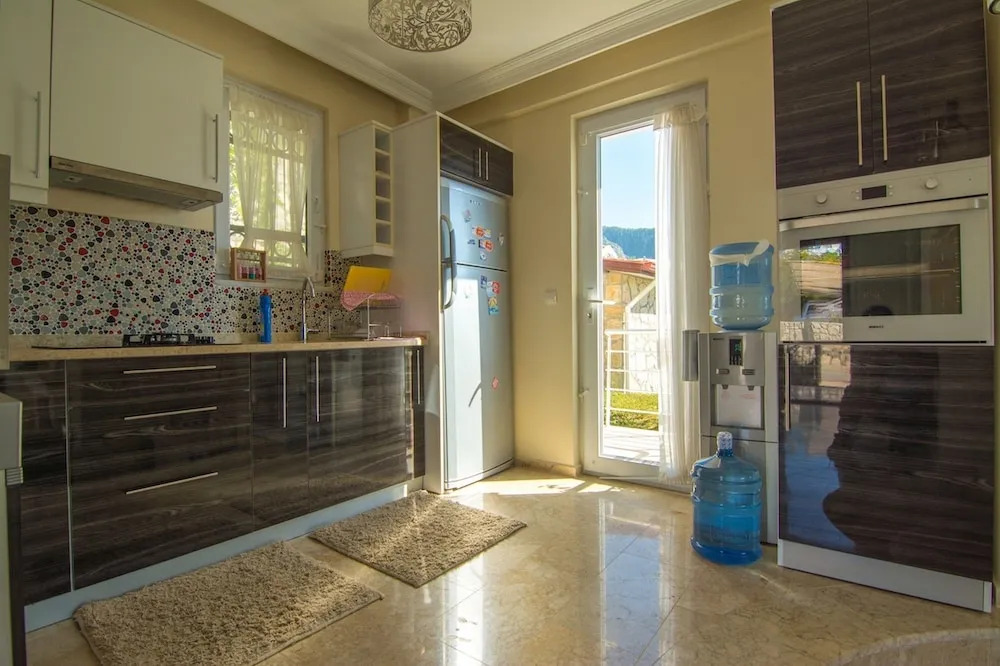 Arnna Villa 1 by Villa Buketi