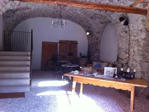 Pietra Rara Apartments