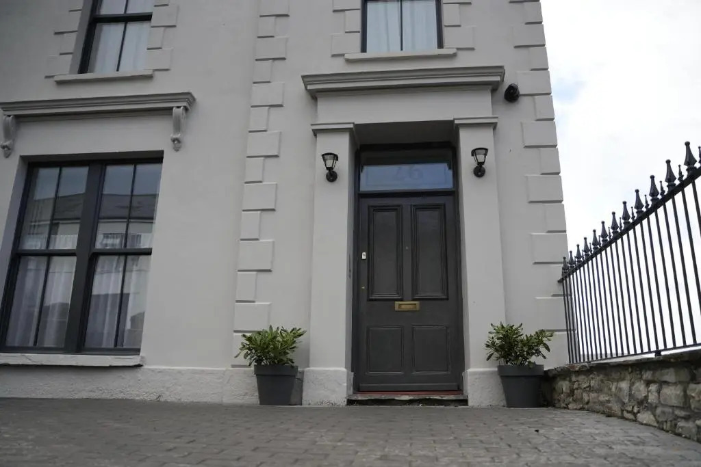 Immaculate 1-bed Apartment in Merthyr Tydfil