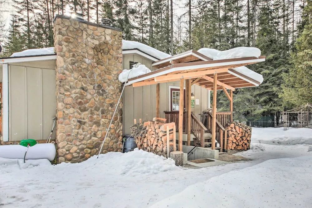 Priest Lake Apartment Near Hiking Trails