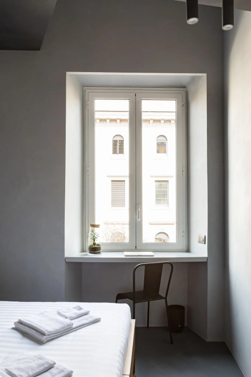 Pietra - The Italian Stay Collection