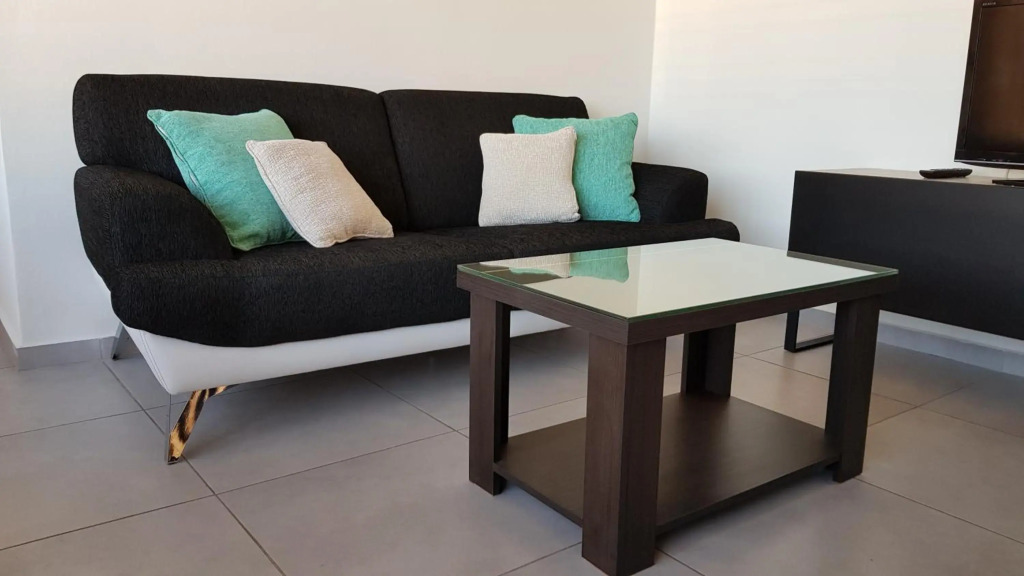 Apartamento Deluxe Senderos del Vino I, con desayuno y cochera, Piscina opcional