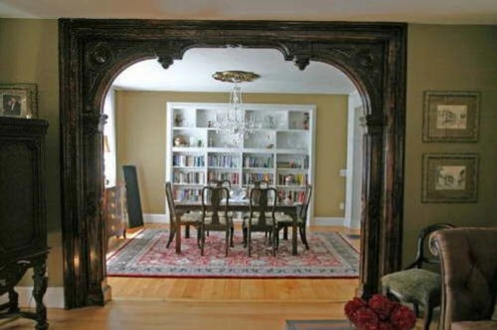 Monier Manor