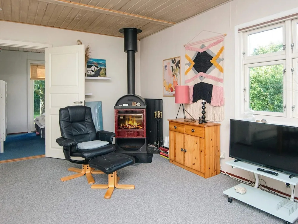 6 person holiday home in Hemmet