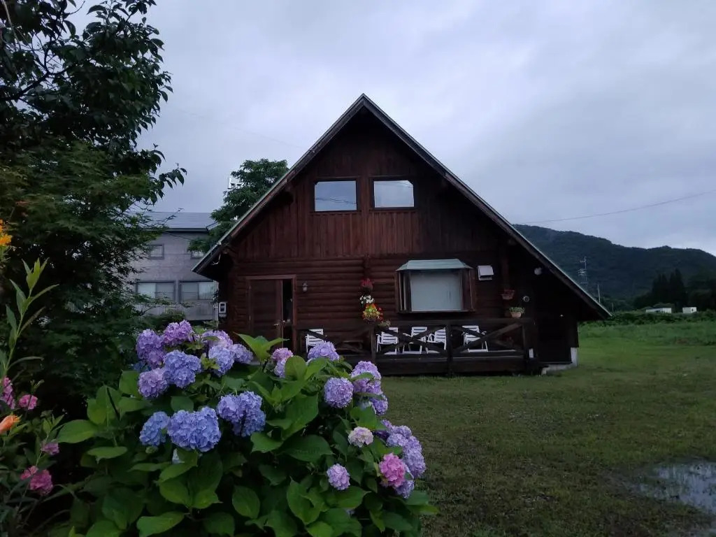 Log Cottage Villa Happo