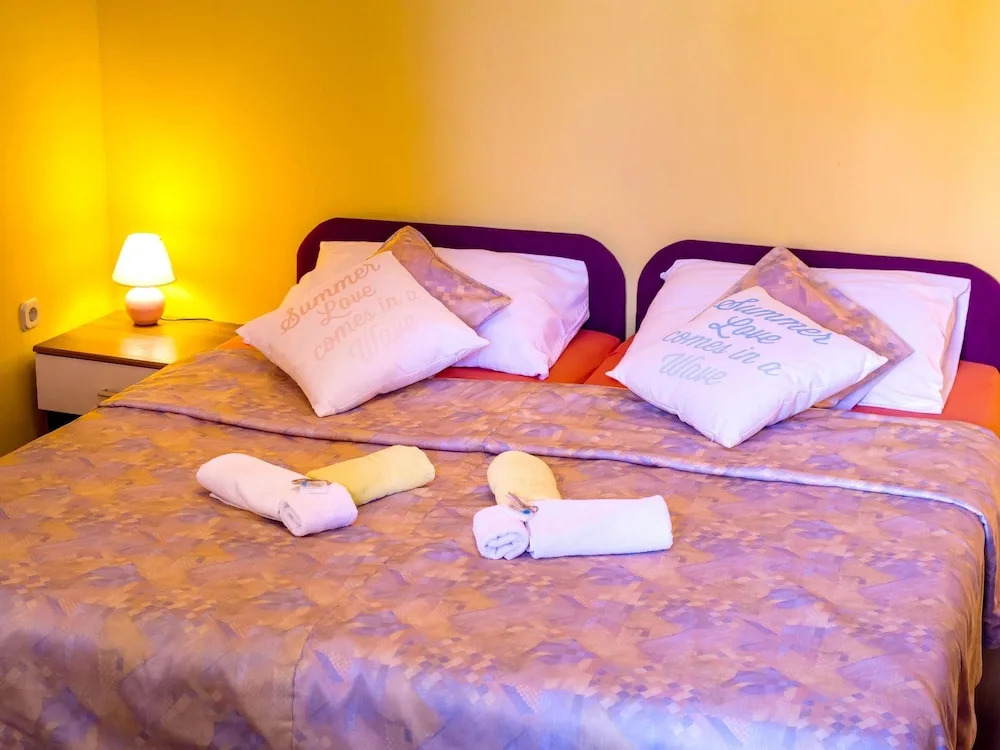 Apartment With one Bedroom in Zadar, With Furnished Garden and Wifi -
