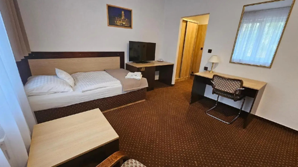 Hotel Adler