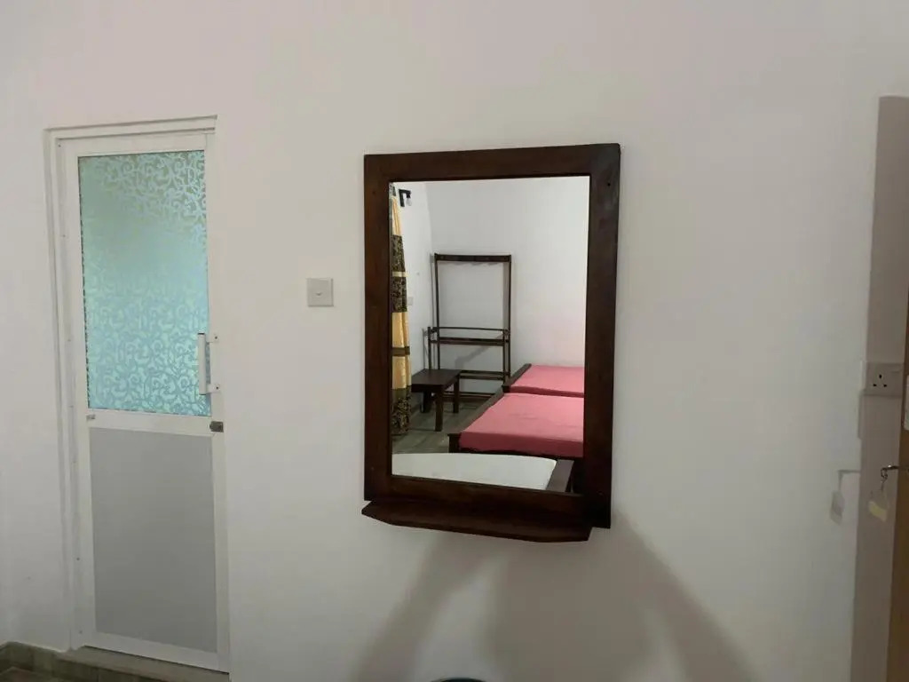 Kumudu Holiday Home