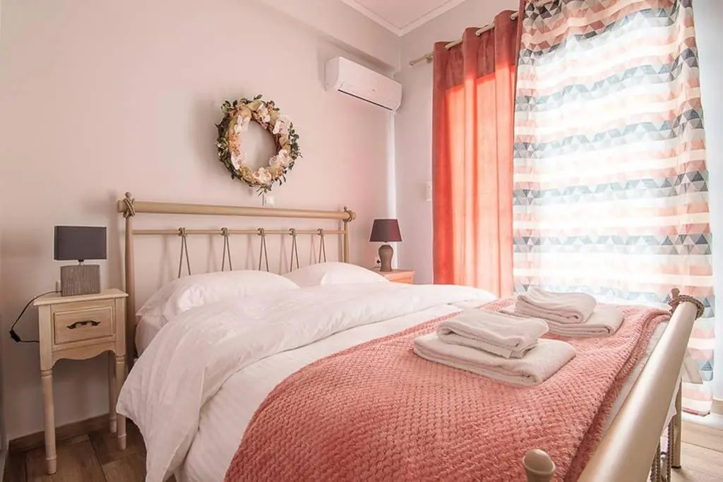 Brilliant apartment for 6 ppl in Athens