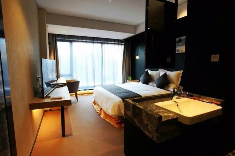 Shishimei Hotel