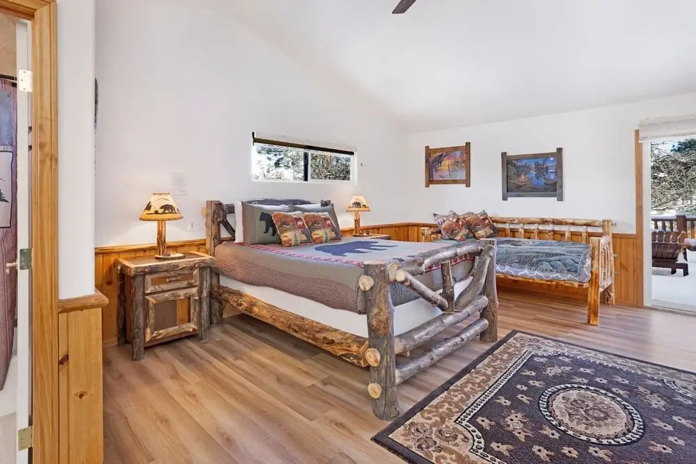 2273-the Golden Oak 3 Bedroom Home by Redawning