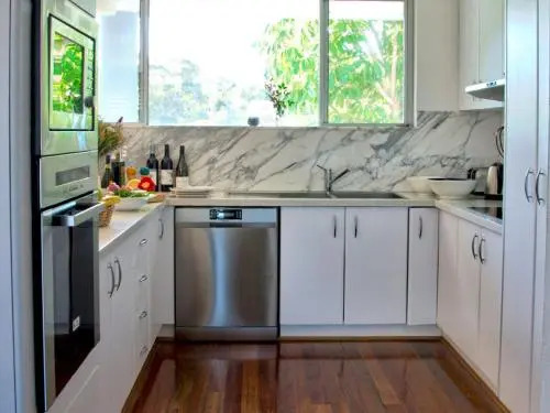 Barefoot 7 Fabulous Fingal Bay