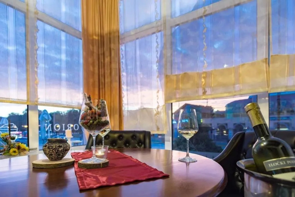 Hotel Slavonija