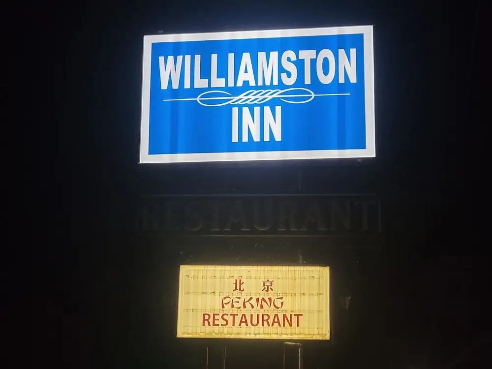 Williamston Inn NC Near Greenville US 64