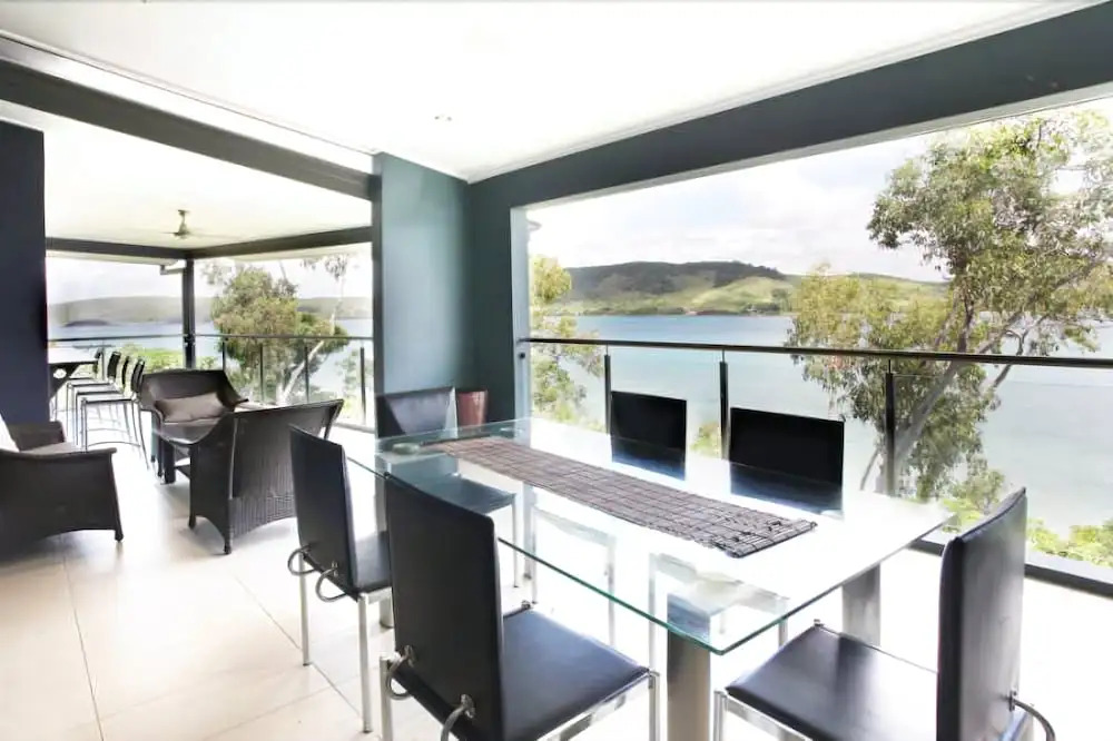 Edge Apartments on Hamilton Island by HIHA