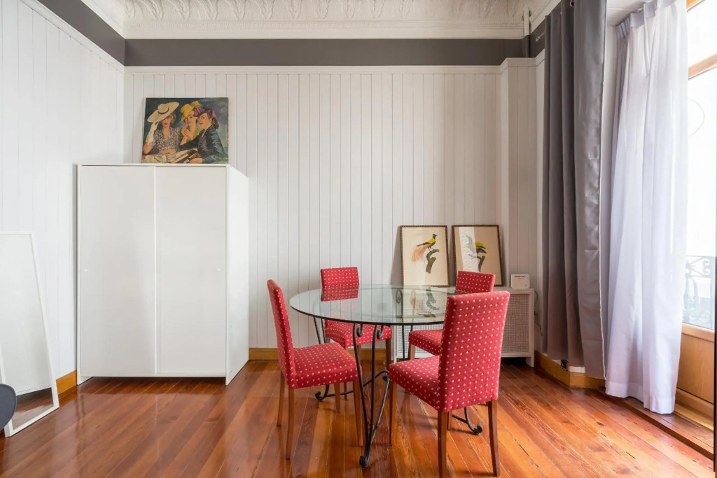 Ayala apartment by People Rentals