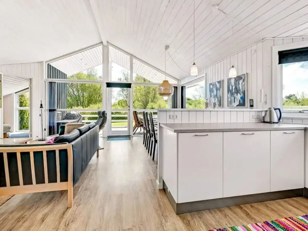 5 Star Holiday Home in Humble