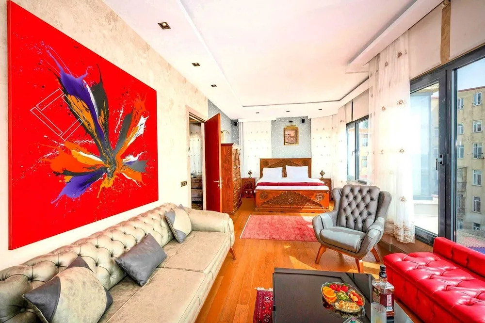 OPera Okanlı Suites