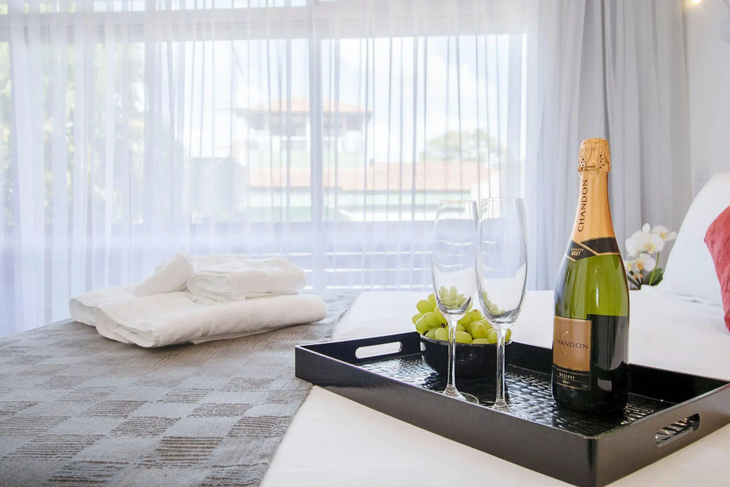 Loft Design, Amplo, Moderno Na Praça Pôr Do Sol Com Ar Condicionado