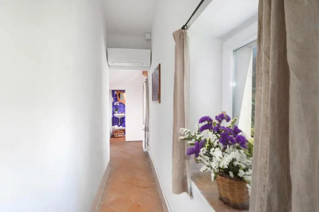 7 bedrooms house with sea view enclosed garden and wifi at Massa Lubrense 2 km away from the beach