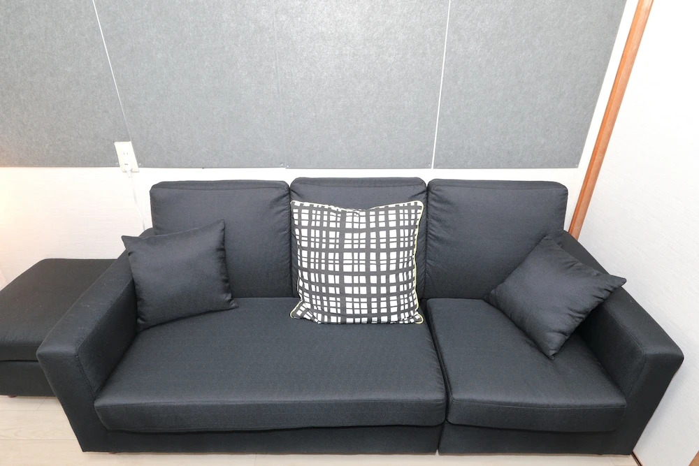Namba East House01
