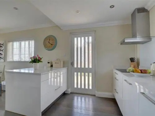 Holiday Home Pasain bury