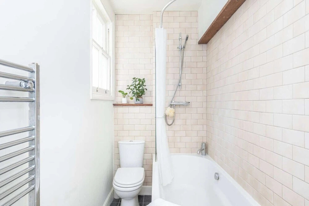 Spacious Central Hove Beach Flat
