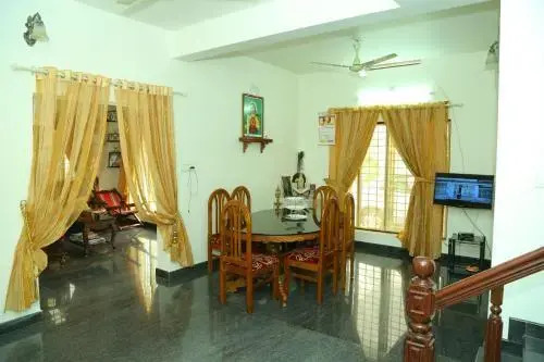 Manavalan House