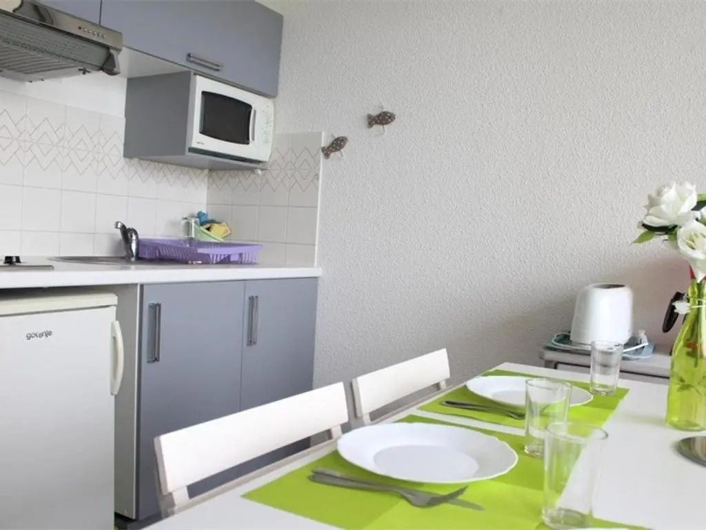 Appartement La Rochelle, 1 pièce, 2 personnes - FR-1-246-303