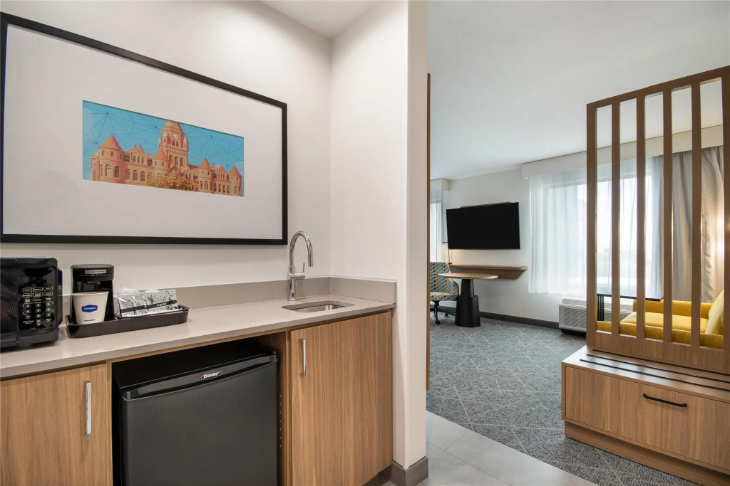 Hampton Inn & Suites By Hilton Irving Dfw Airport North