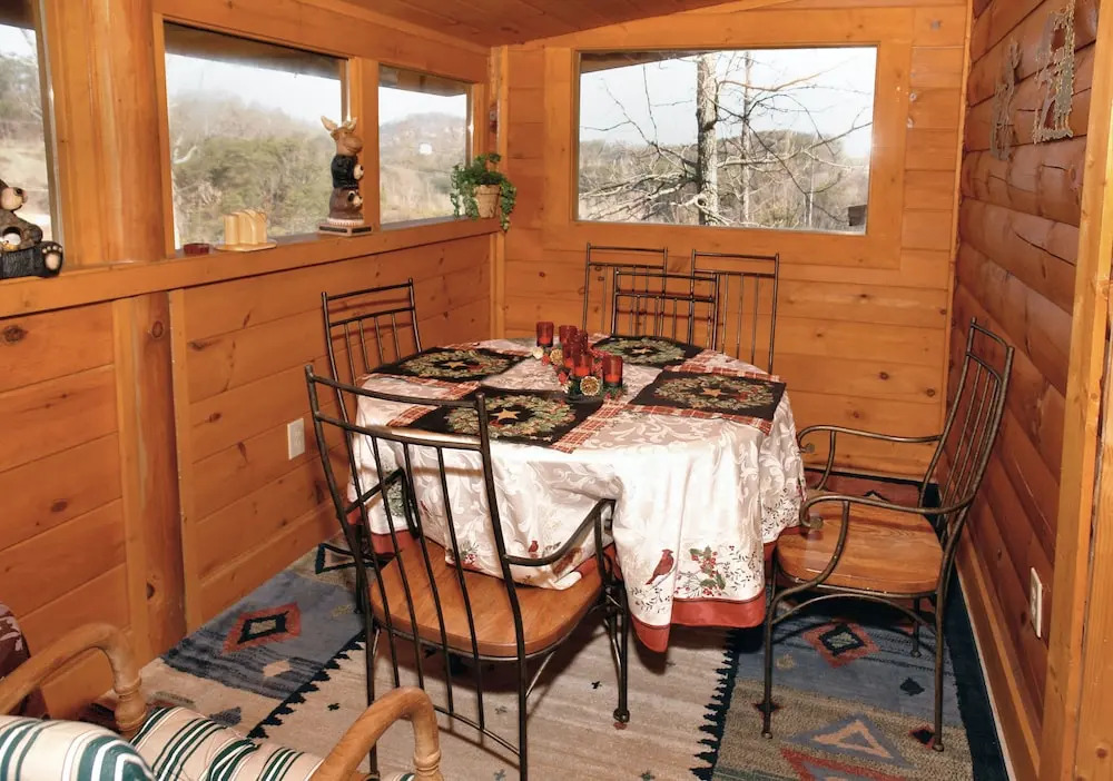 Almost Bearadise #289 by Aunt Bug's Cabin Rentals