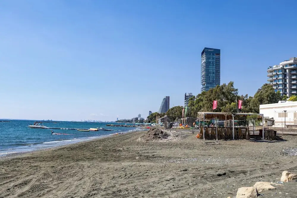 Berengaria Court - Sea Views 2bdr Apartment