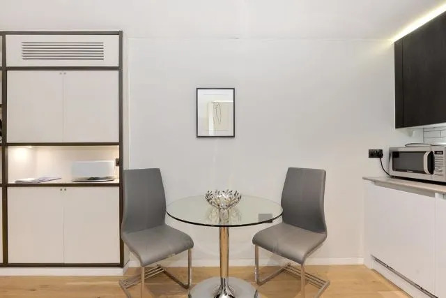 Wigmore Suites Serviced Apartments by Globe Apartments