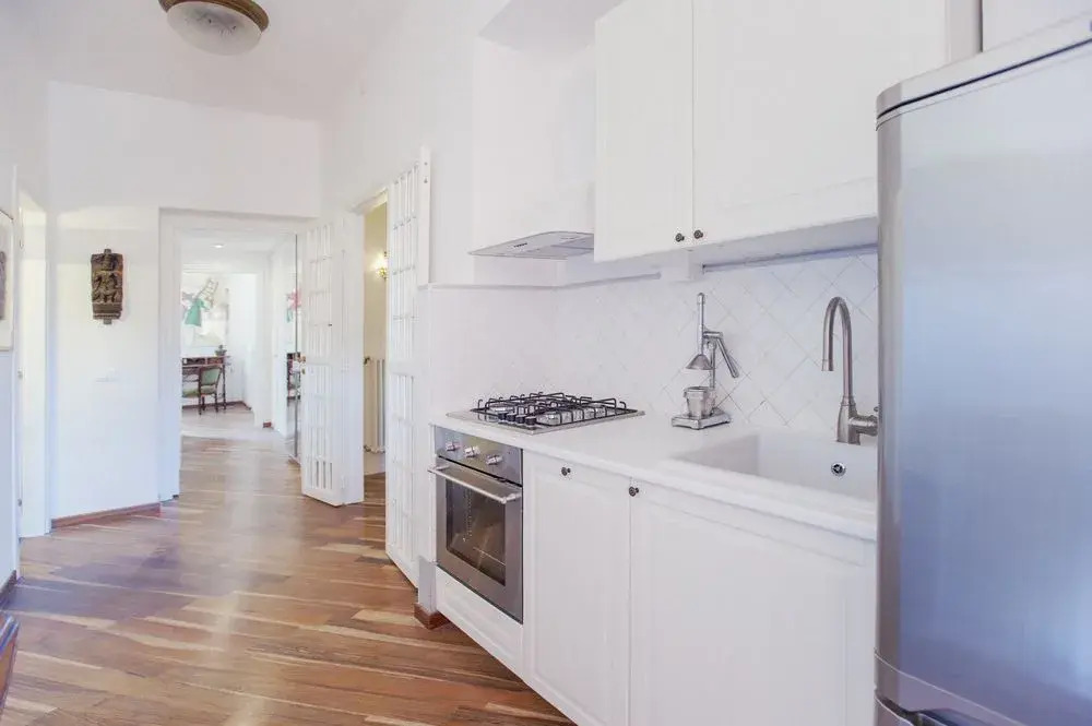 Pelliccia - WR Apartments