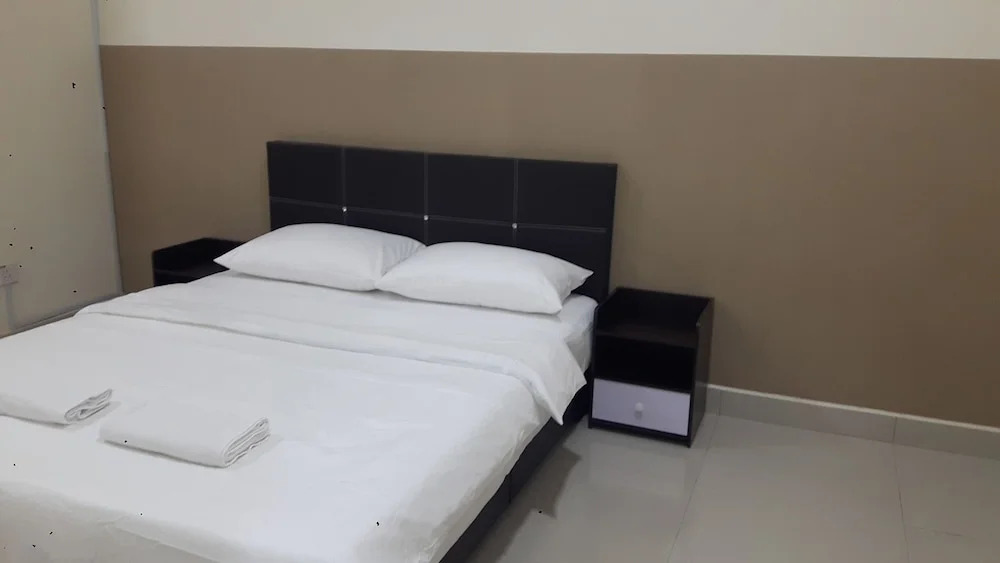 New and Classic Homestay 2 Storey House