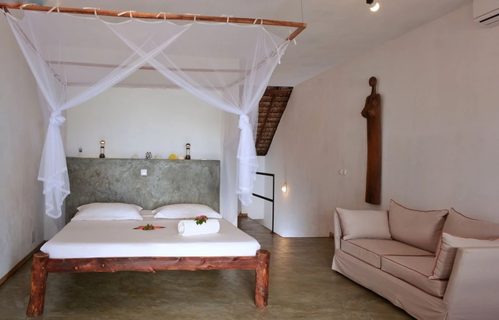 Nosy Lodge