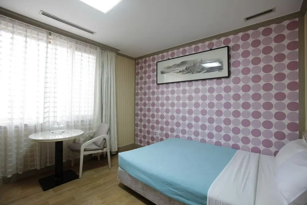 Geoje Tourist Hotel