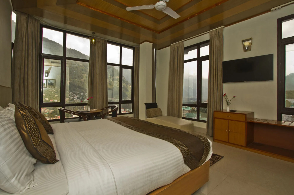 Hotel Broadways Inn