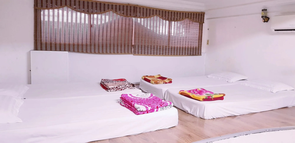 Vinh Hostel