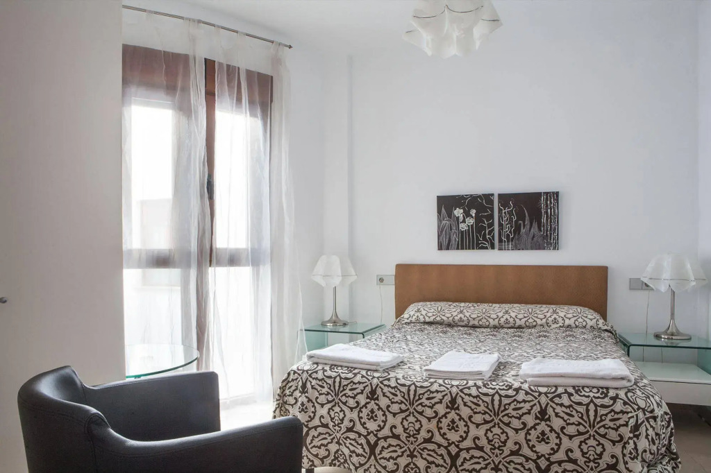 Real de Cartuja Apartments & Suites