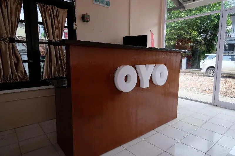 Steze Kost By OYO Rooms