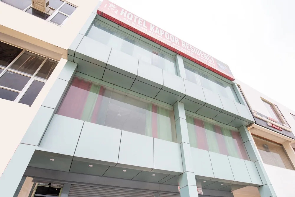 Hotel Kapoor Residency by OYO Rooms